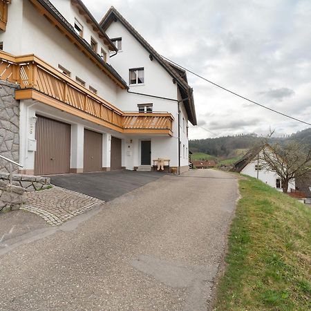 Apartamento Haus Am Schroffen Ottenhofen im Schwarzwald Exterior foto