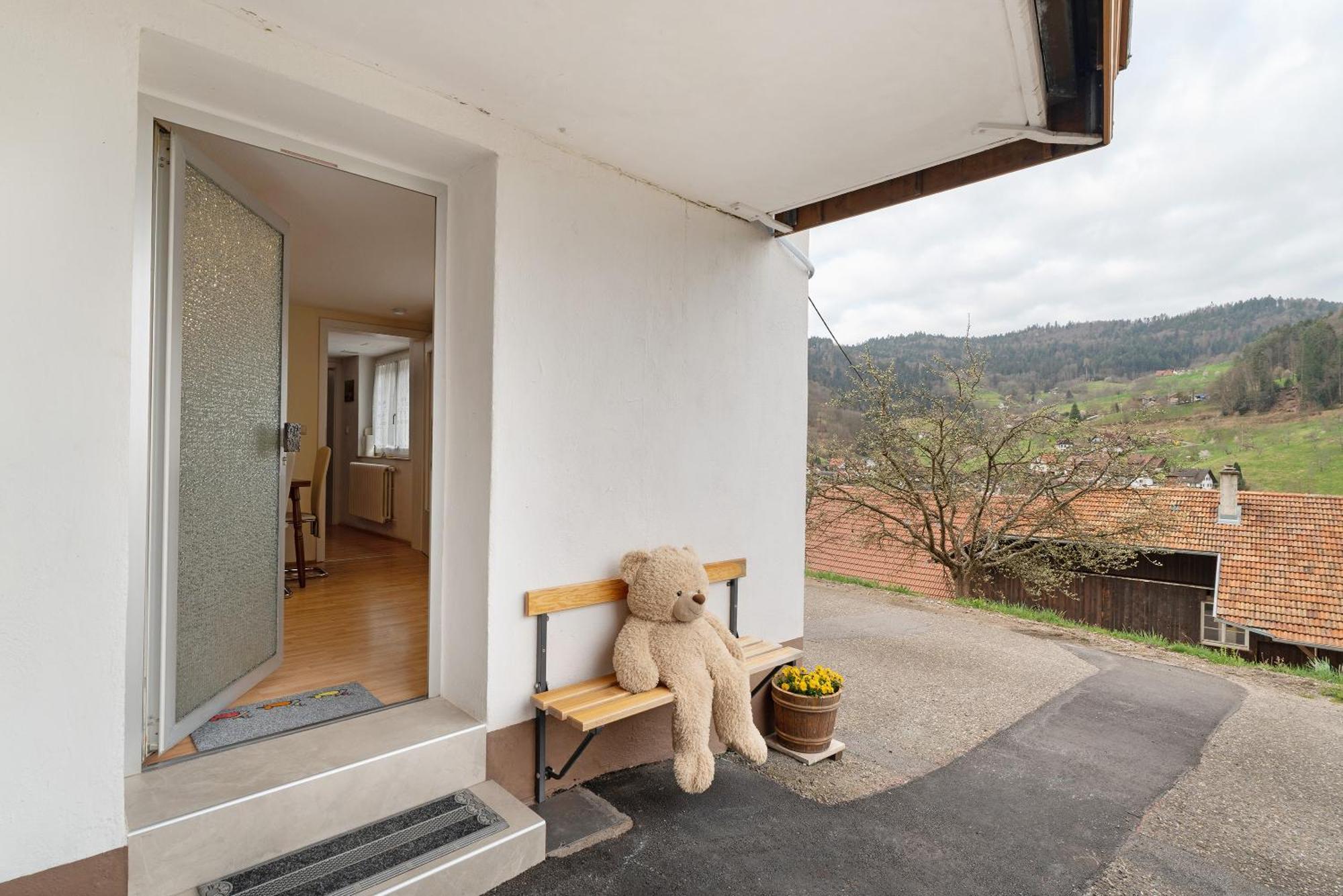 Apartamento Haus Am Schroffen Ottenhofen im Schwarzwald Exterior foto