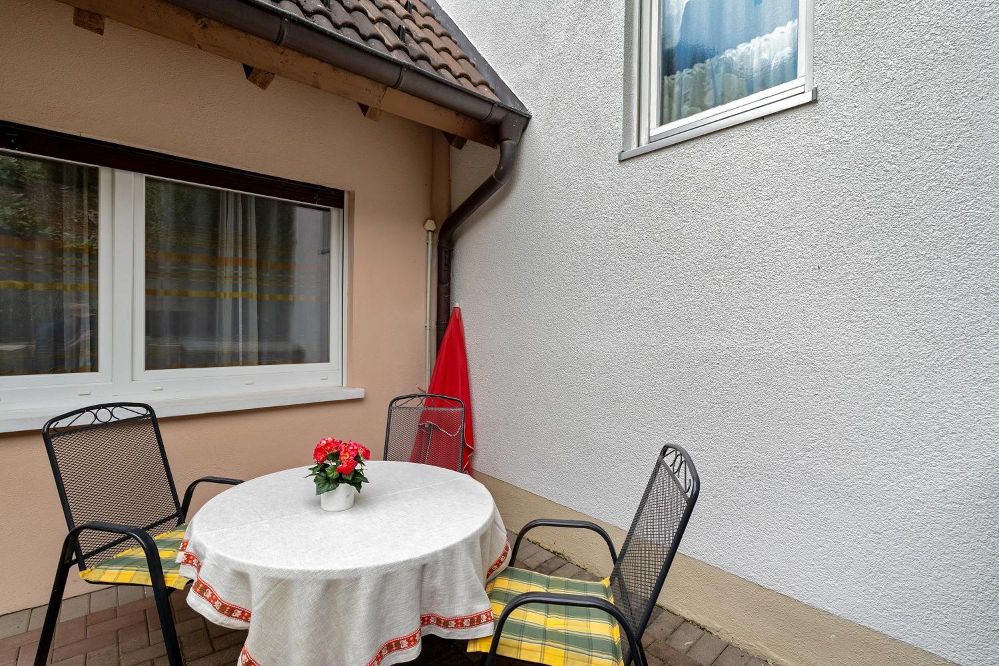 Apartamento Haus Am Schroffen Ottenhofen im Schwarzwald Exterior foto